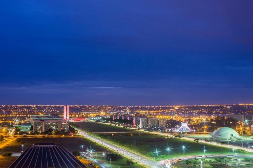Ed Saint Moritz, Flat Com Garagem 02, Shn No Coracao De Brasilia Lägenhet Exteriör bild